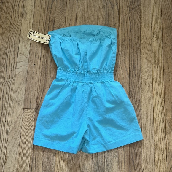 Vintage 80s romper LA seat cover is the brand size medium - Picture 5 of 5